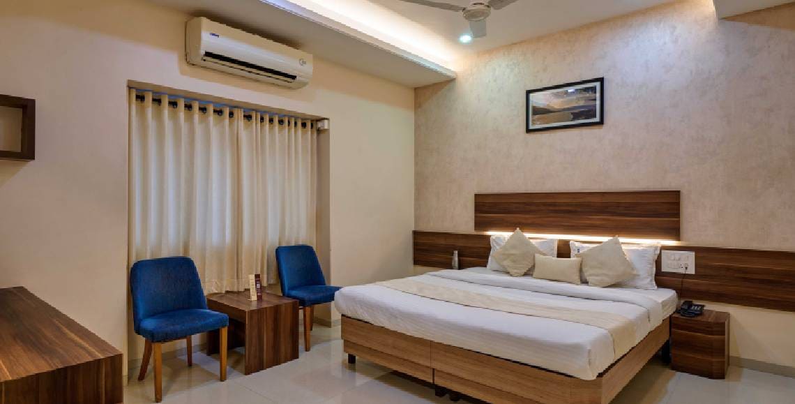 Executive Room near Bus Stand Kolhapur