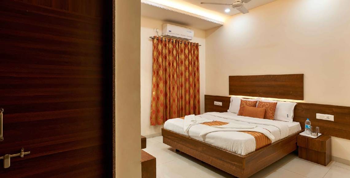 Super Deluxe Room